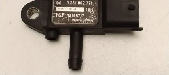 Opel Zafira B Air pressure sensor 0281002771