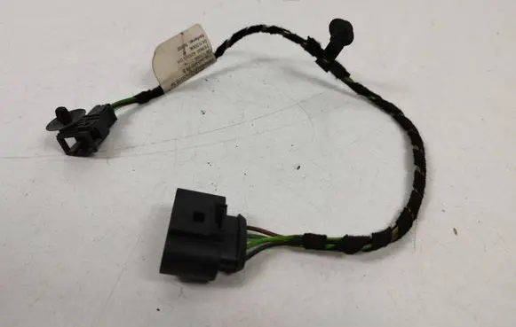 Volkswagen Caddy Tailgate/trunk wiring harness 2K0972175B
