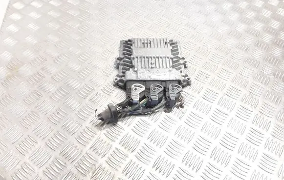 Ford C-MAX I Engine control unit/module 3M5112A650