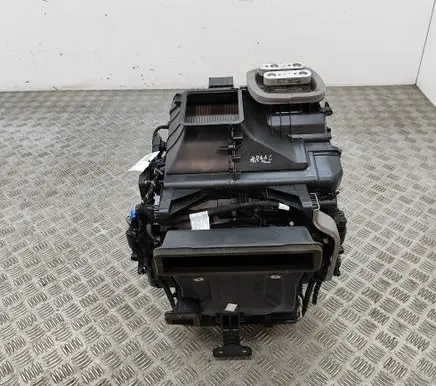 Skoda Enyaq iV Interior heater climate box assembly 5LB819655A 1EA816103A