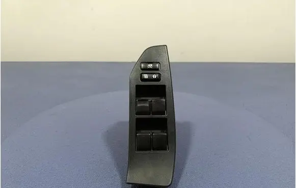 Toyota Verso-S Electric window control switch 840400F080