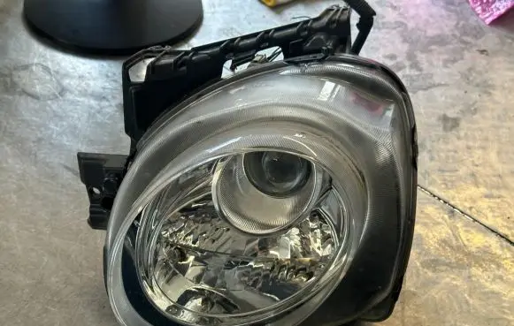 Nissan Juke I F15 Headlight/headlamp 26060BV80A