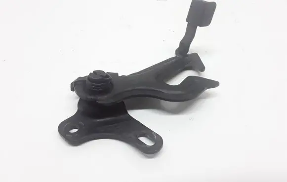 Volvo V70 Engine bonnet (hood) release handle 30779840