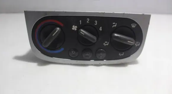 Interior fan control switch