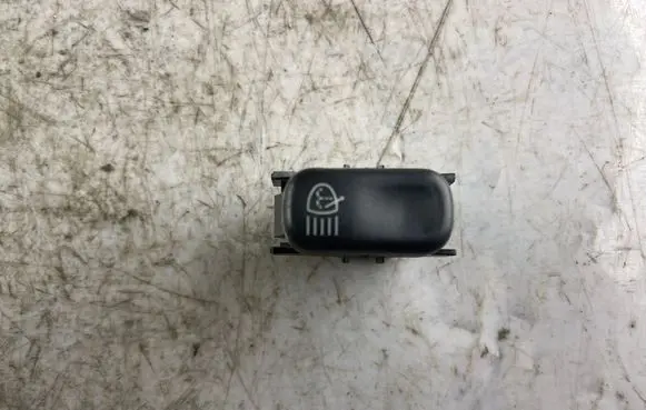 Mercedes-Benz E W210 Headlight washer switch 2108202210
