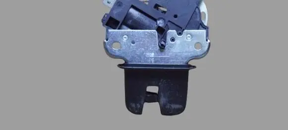 Audi A4 S4 B8 8K Tailgate/trunk/boot lock/catch/latch 4F5827505D