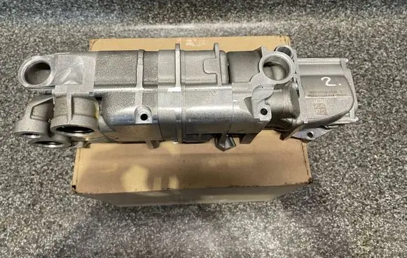 Porsche 992 Oil pump 9GT115103A PGS0050844 T9A1019
