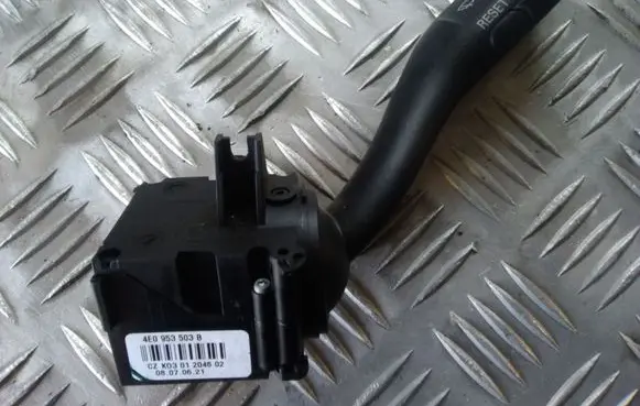 Audi A6 S6 C6 4F Wiper control stalk 4E0953503B CZK0301204602