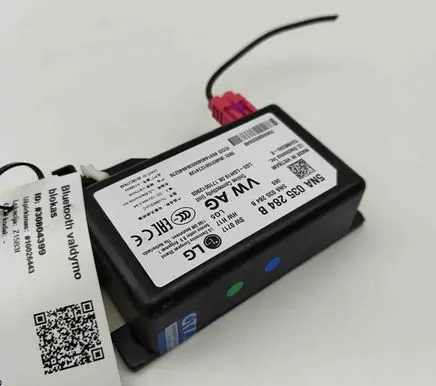 Volkswagen Golf VII Bluetooth control unit module 5NA035284B