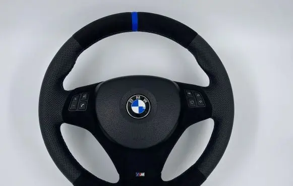BMW 1 E82 E88 Steering wheel