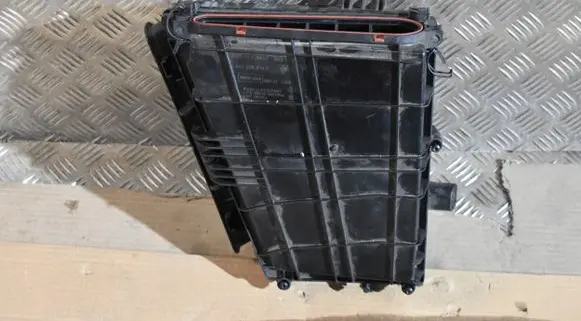 Porsche 718 Cayman 982 982c Air filter box cover 