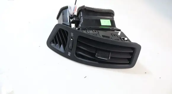 KIA Ceed Dashboard side air vent grill/cover trim
