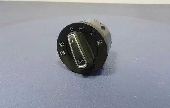 Volkswagen Golf Sportsvan Light switch 5G0941431BD