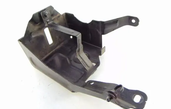 Volvo V40 Battery box tray 