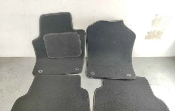 Volkswagen Polo V 6R Car floor mat set 6RF863011