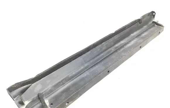 Nissan Rogue Intercooler air guide/duct channel 