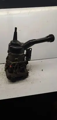 Citroen C4 I Picasso Power steering pump 9684040180