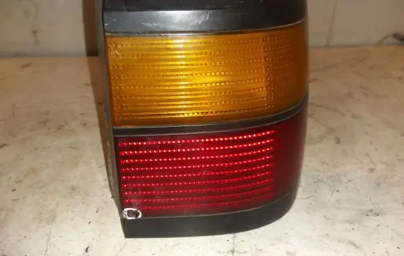 Volkswagen PASSAT B5 Tailgate rear/tail lights 333945257