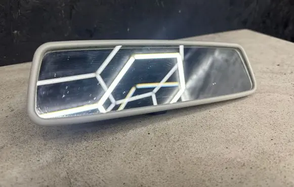 Volkswagen Golf V Rear view mirror (interior) E9014026