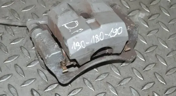 Toyota Prius (XW50) Front brake caliper
