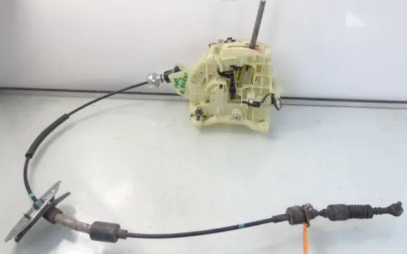 Hyundai i40 Gear selector 46700-3ZXXX