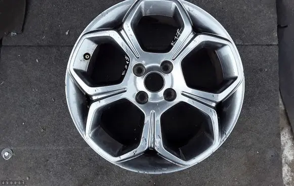 R17 alloy rim