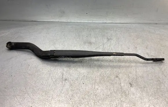 Opel Vectra C Front wiper blade arm 166221