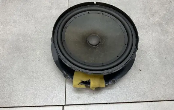 Volkswagen Eos Front door speaker 1Q0035454