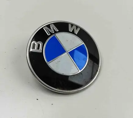 BMW i4 Manufacturer badge logo/emblem 9498991