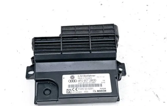 Audi Q7 4L Current control relay 4F0907280D F005S