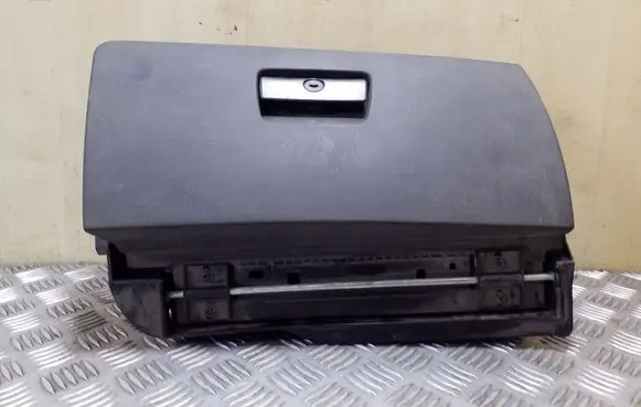 BMW 3 E90 E91 Glove box set 51167075479 7075479 51167120408