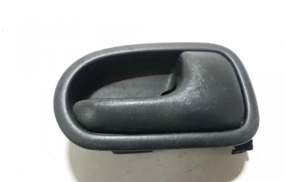 Mazda 626 Front door interior handle dh22i