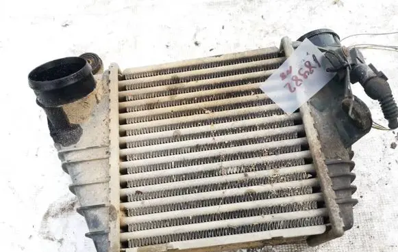 Audi A3 S3 8L Intercooler radiator 1j0145803