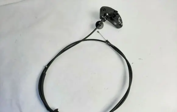 Engine bonnet/hood lock release cable
