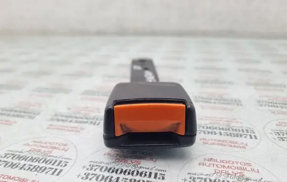 Volkswagen Sharan Front seatbelt buckle