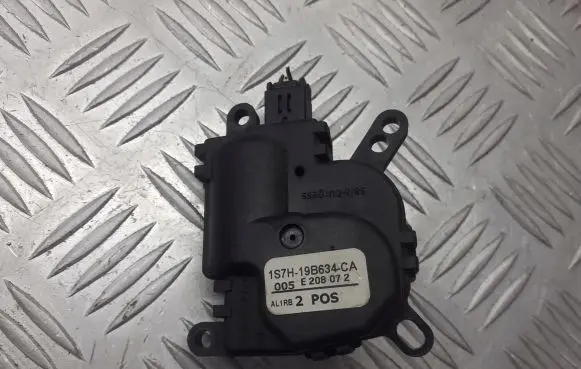 Ford Focus A/C air flow flap actuator/motor 1S7H-19B634-CA