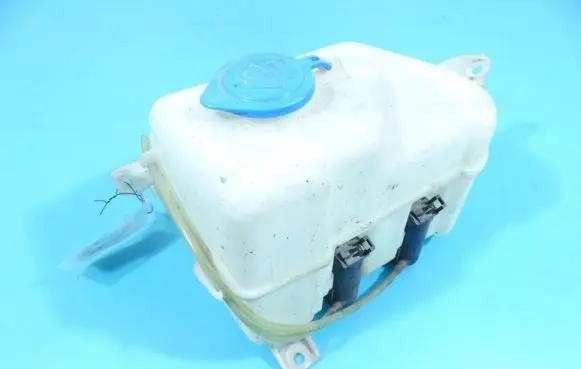 Suzuki Grand Vitara I Windshield washer fluid reservoir/tank 060351-928 IMPRK1273395
