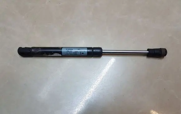 Jeep Grand Cherokee (WJ) Front bonnet/hood damper/strut 55136764AA