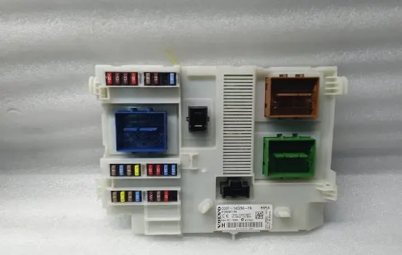 Volvo S80 Comfort/convenience module CG9T14C256FA 31343337AA 3659AF01125TP