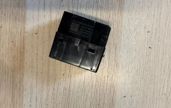 Seat Leon IV USB socket connector 3G5035954A