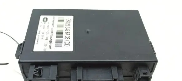 Mercedes-Benz C W203 Tow bar trailer control unit/module 0295456732 5DS00810200 05001090501