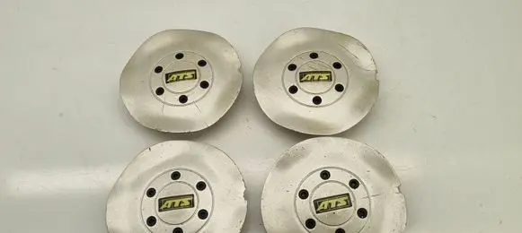 Volkswagen Golf II Non-original wheel cap 1036