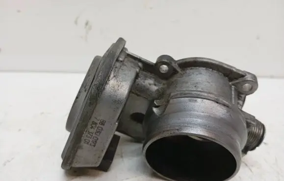 BMW 1 E81 E87 Throttle valve 7804373 B80300173
