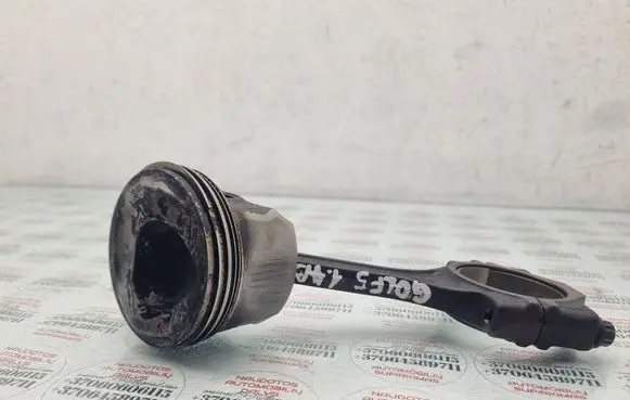 Volkswagen Golf V Piston with connecting rod 032F