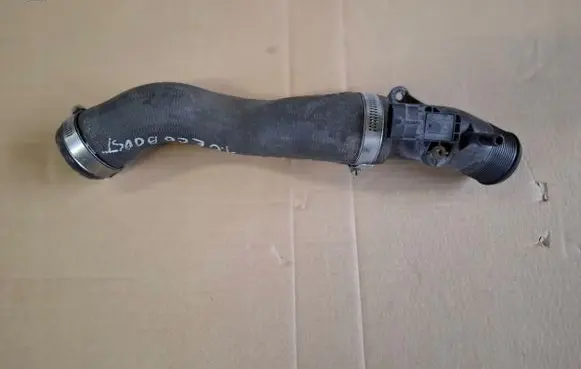 Ford Focus Intercooler hose/pipe EK3019770