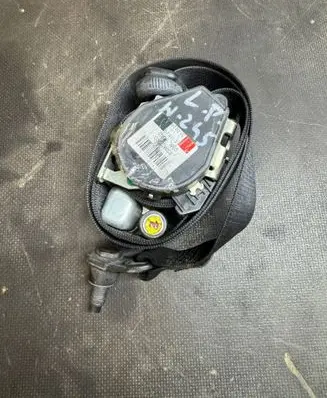 Mercedes-Benz B W245 Front seatbelt 602877800
