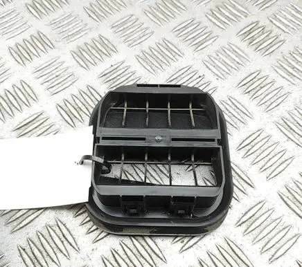 Alfa Romeo Stelvio Quarter panel pressure vent 52076397