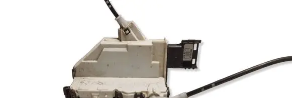 Citroen Berlingo Front door lock 828405
