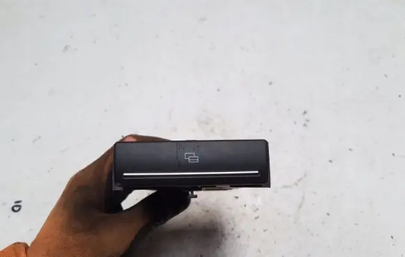 Audi A3 S3 8P Dashboard storage box/compartment 