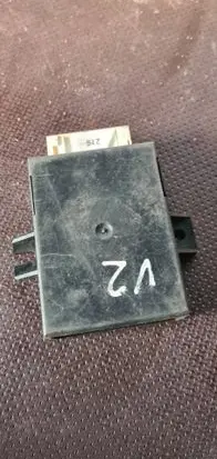 BMW 5 E39 Steering rack control module 8352494
